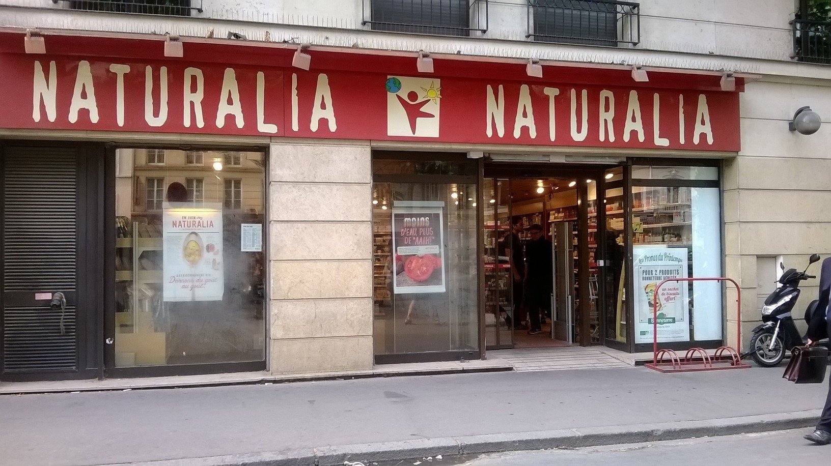 Magasin Naturalia LA MOTTE PICQUET France, Paris, 38 avenue de la